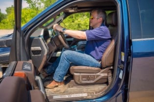 Ford F-Series Super Duty with Vinyl Flooring